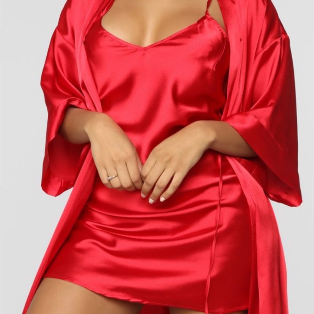 Fashion Nova Red satin Robe set